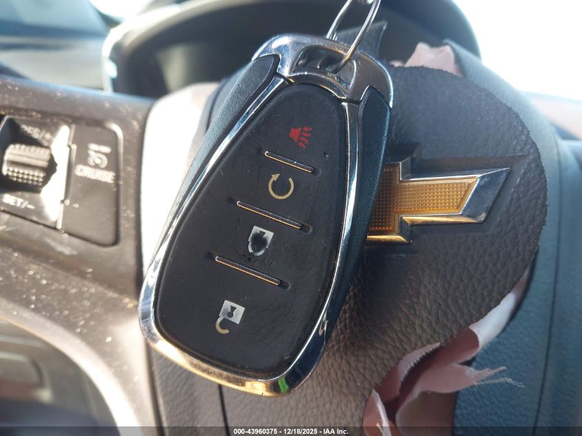 2021 Chevrolet Trax Awd Lt VIN: KL7CJPSB8MB347312 Lot: 43960375