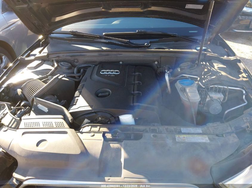 2015 Audi A4 2.0T Premium VIN: WAUBFAFL4FN044817 Lot: 43960391