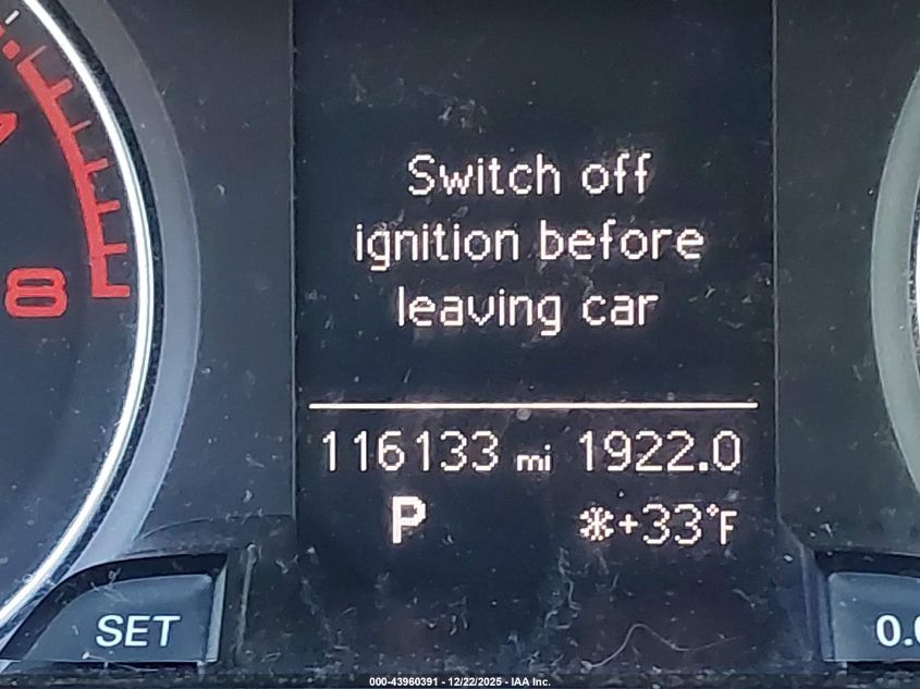 2015 Audi A4 2.0T Premium VIN: WAUBFAFL4FN044817 Lot: 43960391