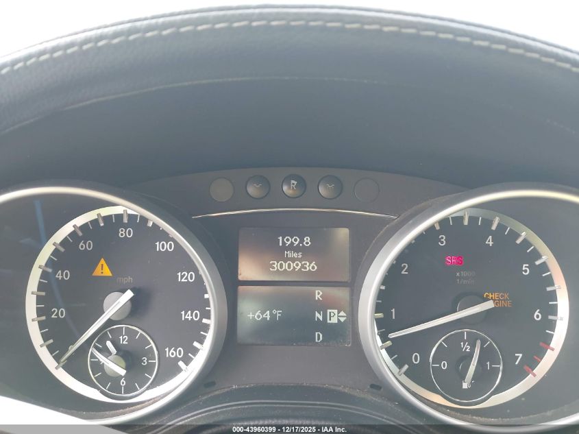 2011 Mercedes-Benz Gl 450 4Matic VIN: 4JGBF7BE6BA749970 Lot: 43960399