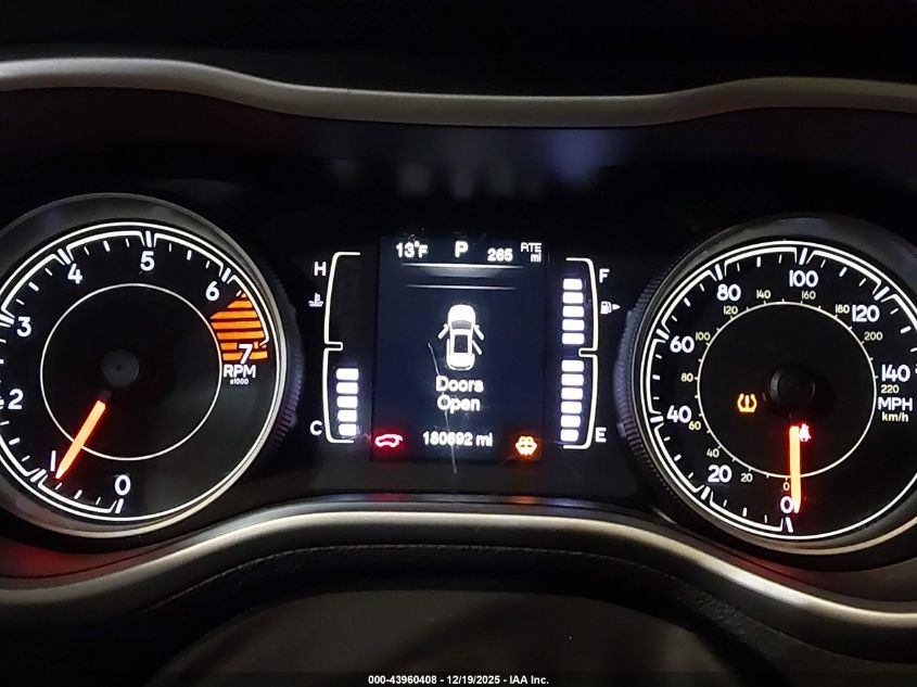 2016 Jeep Cherokee Sport VIN: 1C4PJMAB0GW266886 Lot: 43960408