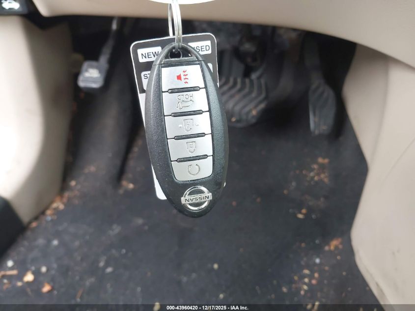 2017 Nissan Rogue Sv VIN: 5N1AT2MV4HC757258 Lot: 43960420