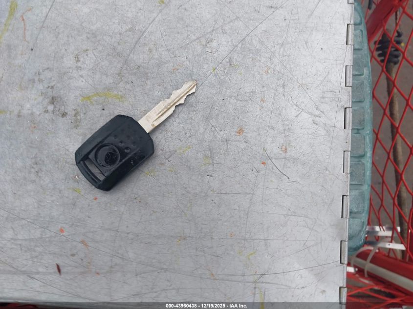 2010 Mercury Grand Marquis Ls (Fleet Only) VIN: 2MEBM7FV7AX601089 Lot: 43960438