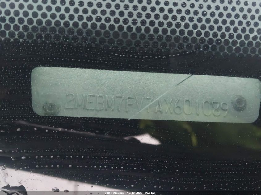 2010 Mercury Grand Marquis Ls (Fleet Only) VIN: 2MEBM7FV7AX601089 Lot: 43960438