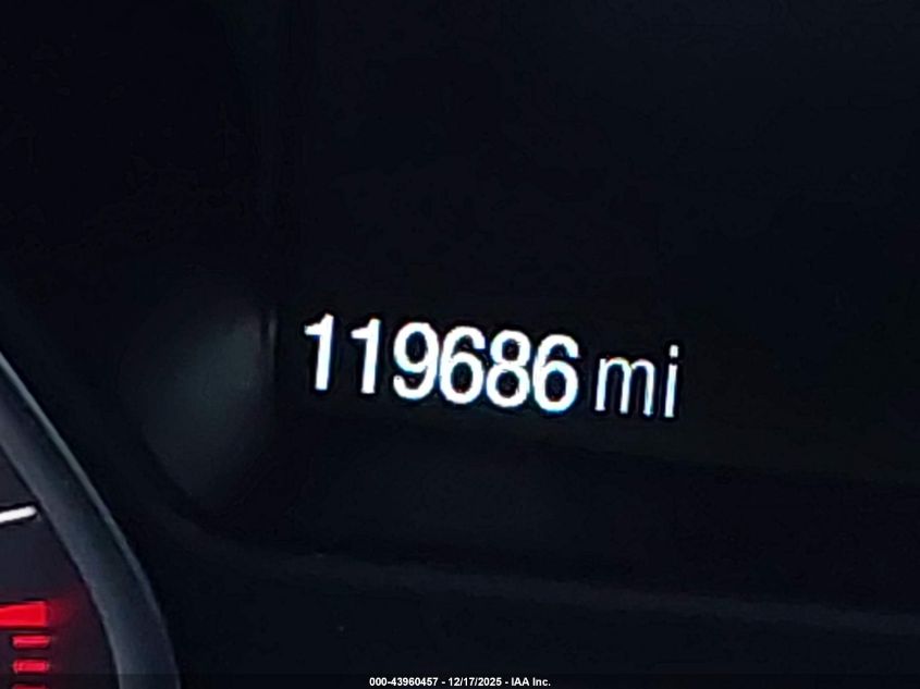 2018 Ford Escape Titanium VIN: 1FMCU9J92JUA33719 Lot: 43960457