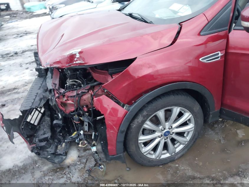 2018 Ford Escape Titanium VIN: 1FMCU9J92JUA33719 Lot: 43960457