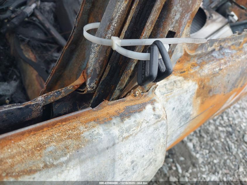 1999 Honda Civic Si VIN: 1HGEM1150XL081683 Lot: 43960466