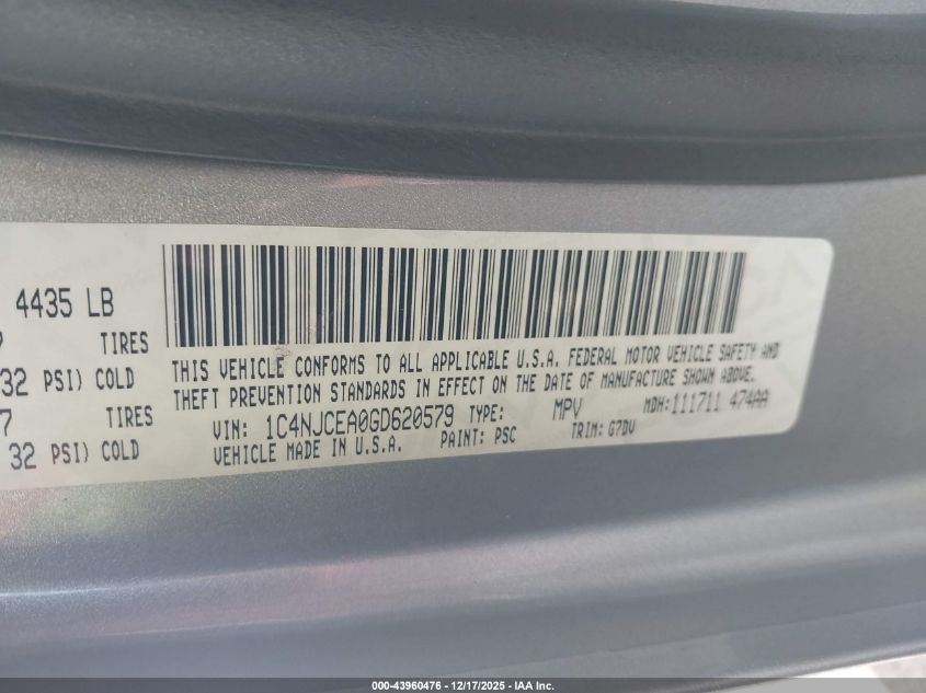 2016 Jeep Compass Latitude VIN: 1C4NJCEA0GD620579 Lot: 43960476