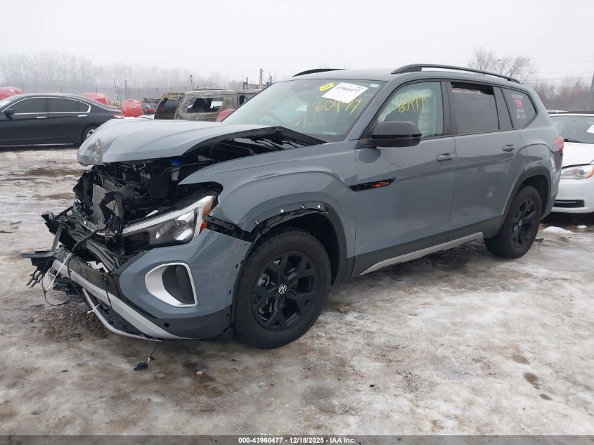 2024 Volkswagen Atlas 2.0T Peak Edition Se W/Technology