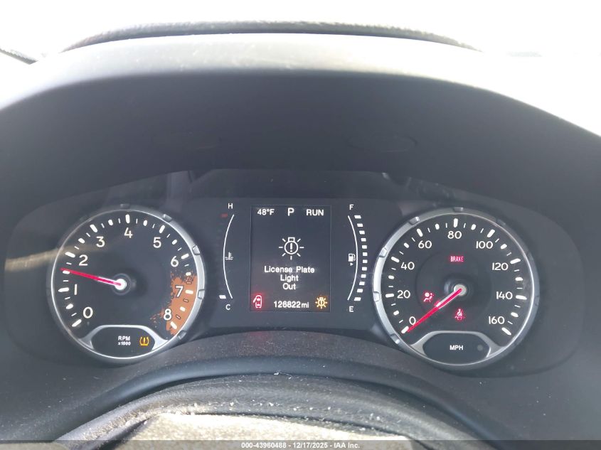 2017 Jeep Renegade Altitude 4X4 VIN: ZACCJBBB5HPG21972 Lot: 43960488