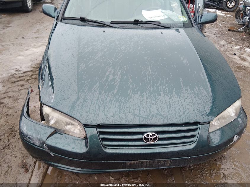 1998 Toyota Camry Le VIN: 4T1BG22K8WU378465 Lot: 43960494