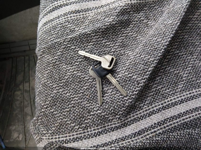 1998 Toyota Camry Le VIN: 4T1BG22K8WU378465 Lot: 43960494