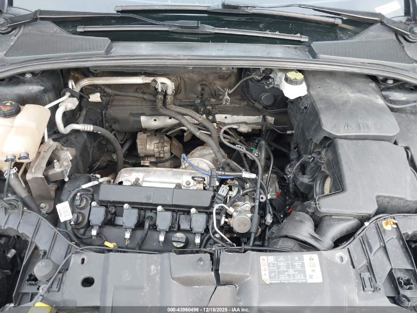 2018 Ford Focus Se VIN: 1FADP3K21JL332368 Lot: 43960496