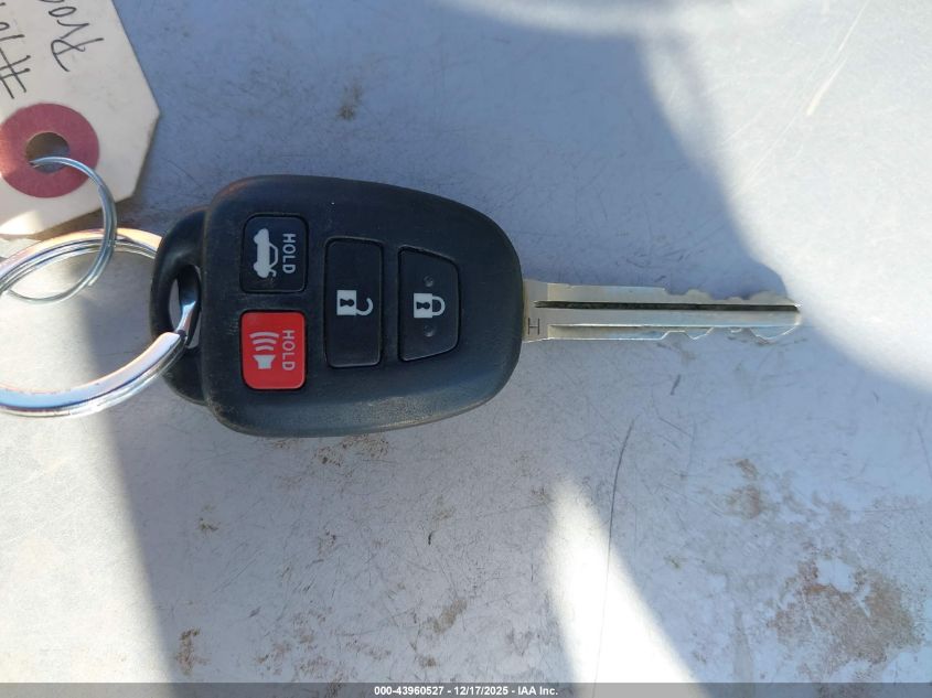 2019 Toyota Corolla Le VIN: 2T1BURHE3KC145947 Lot: 43960527