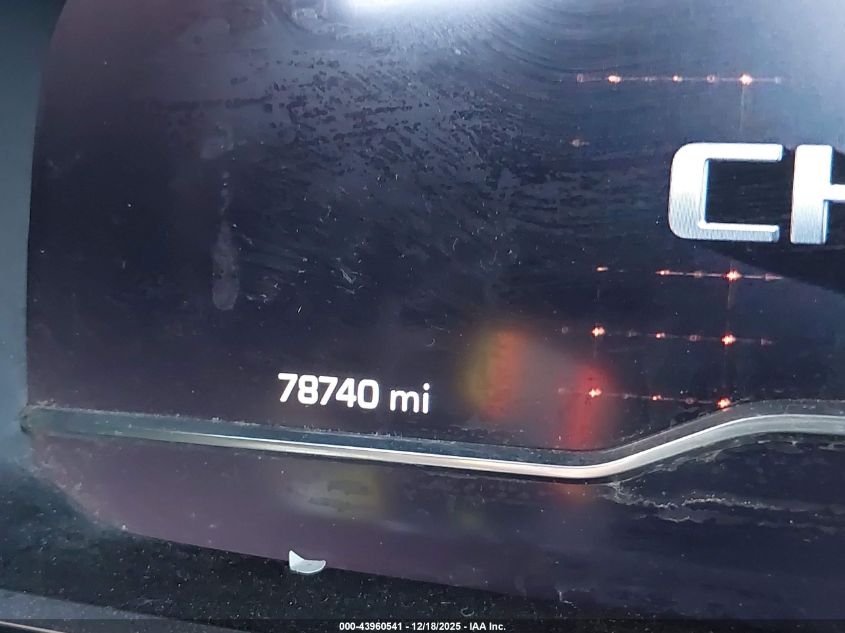 2022 Chevrolet Suburban 4Wd Premier VIN: 1GNSKFKD3NR139152 Lot: 43960541