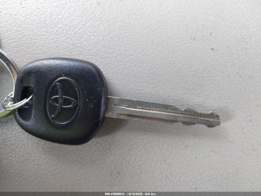 2010 Toyota Camry Le VIN: 4T1BF3EKXAU533871 Lot: 43960543