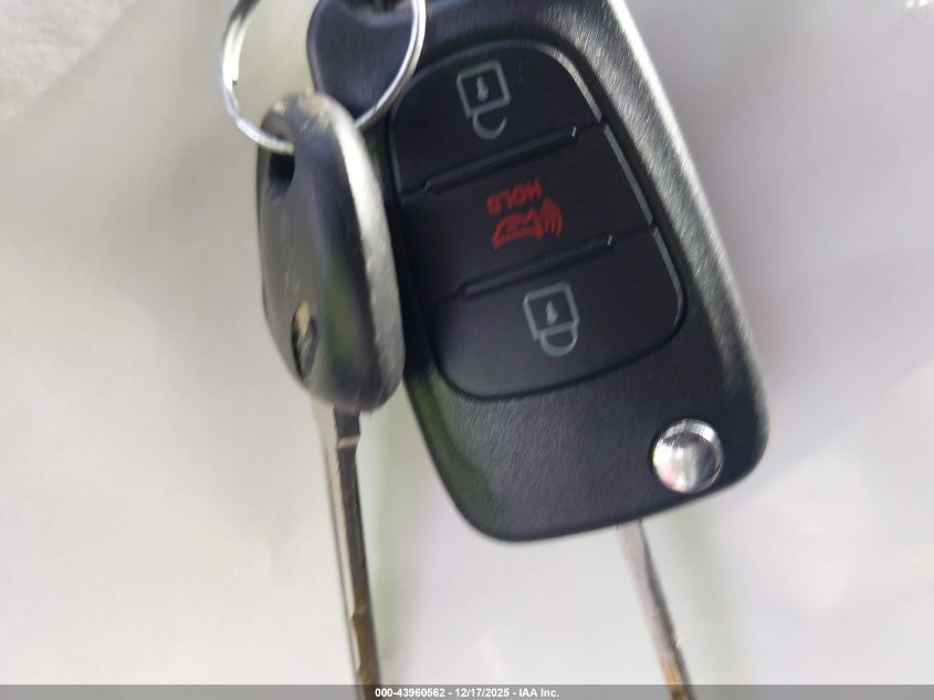 2013 Kia Soul + VIN: KNDJT2A68D7482370 Lot: 43960562