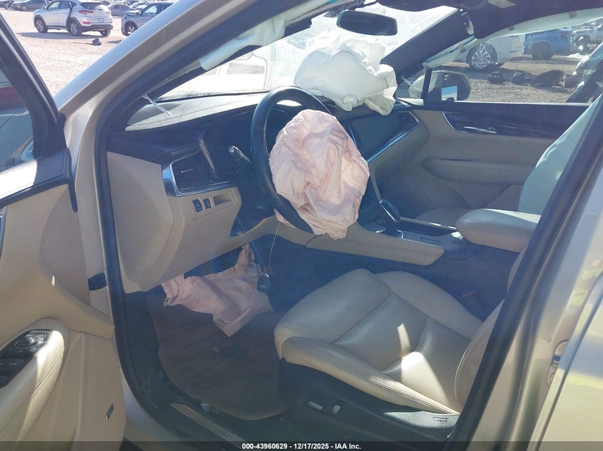 2017 Cadillac Xt5 Standard