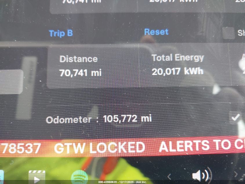 2018 Tesla Model 3 Long Range/Performance VIN: 5YJ3E1EB7JF178537 Lot: 43960639