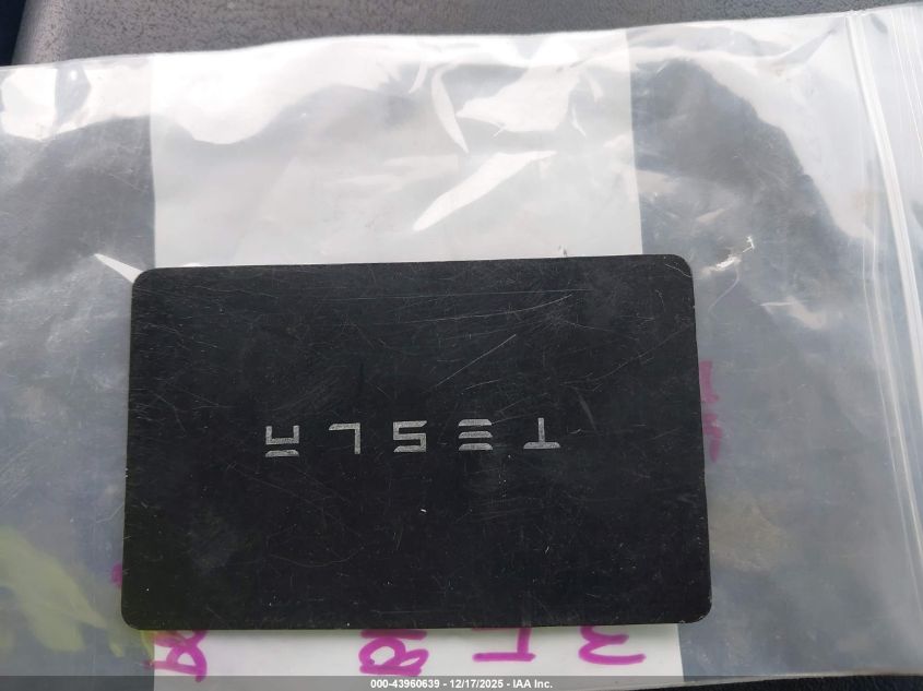 2018 Tesla Model 3 Long Range/Performance VIN: 5YJ3E1EB7JF178537 Lot: 43960639