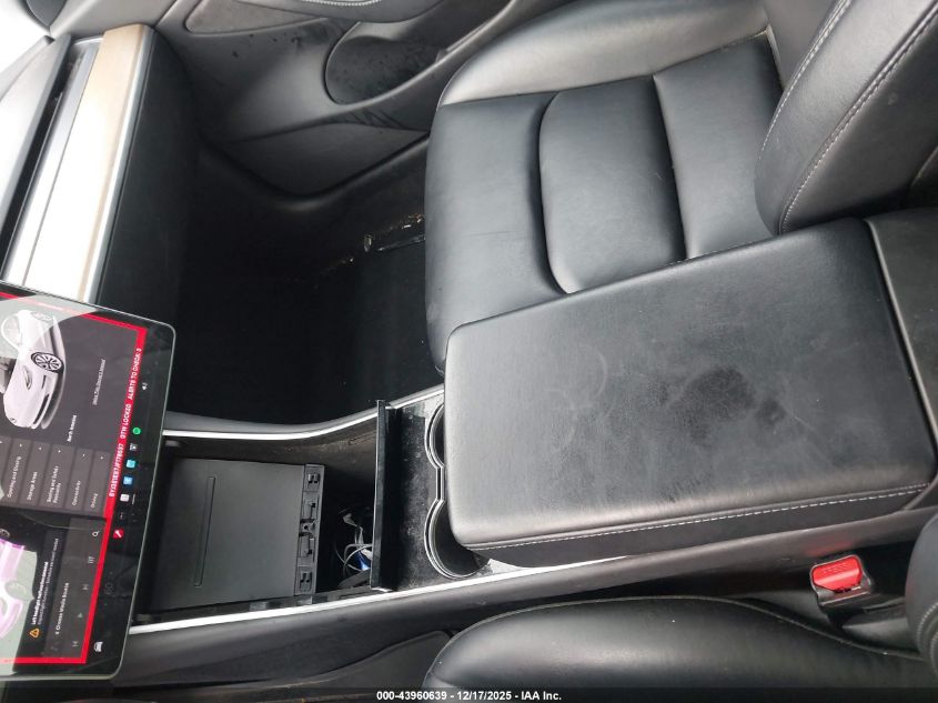 2018 Tesla Model 3 Long Range/Performance VIN: 5YJ3E1EB7JF178537 Lot: 43960639