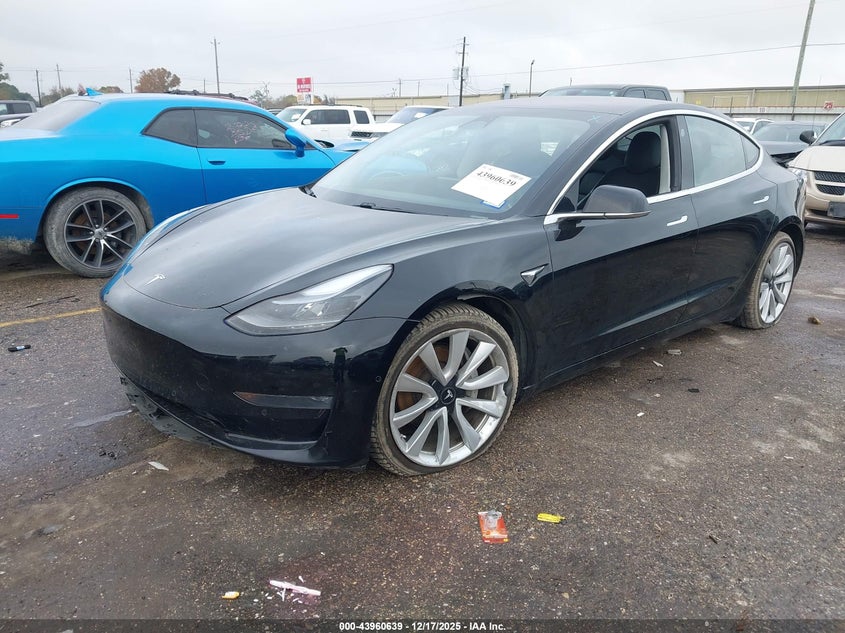 2018 Tesla Model 3 Long Range/Performance