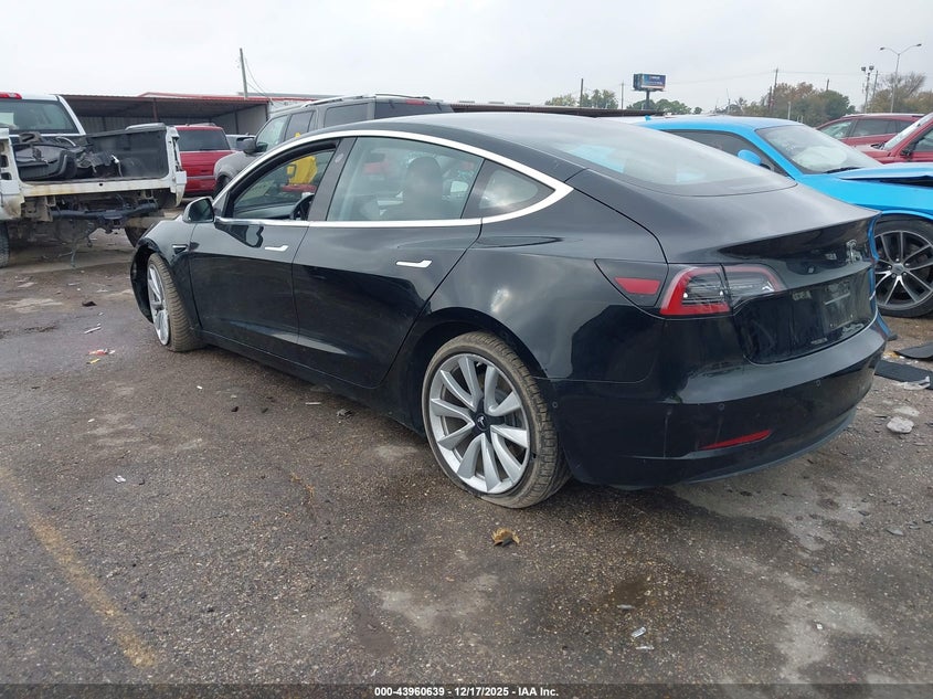2018 Tesla Model 3 Long Range/Performance