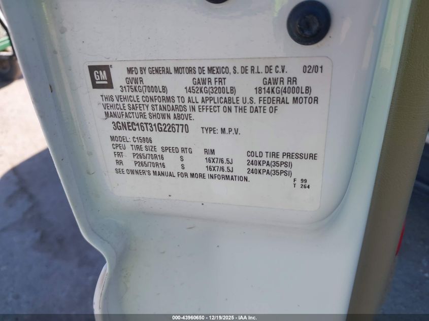 2001 Chevrolet Suburban 1500 Lt VIN: 3GNEC16T31G226770 Lot: 43960650