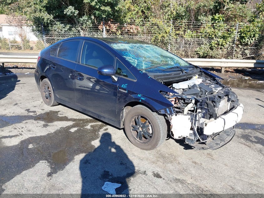 2014 Toyota Prius Three