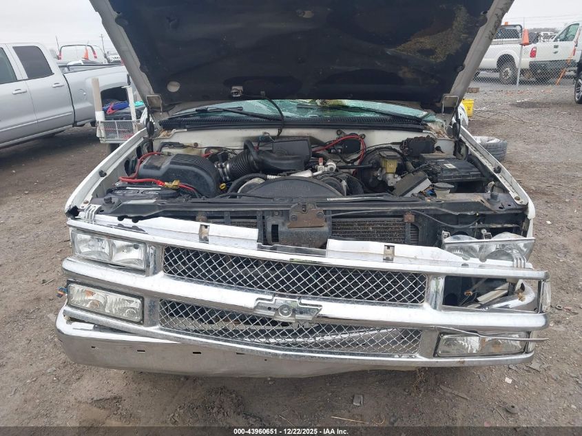 1997 Chevrolet C1500 Fleetside VIN: 1GCEC19R2VE239290 Lot: 43960651