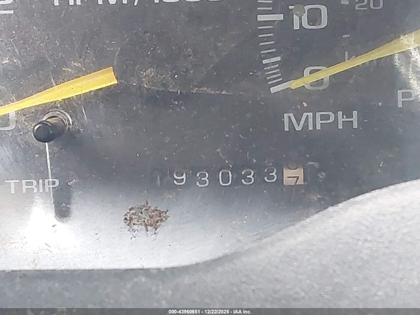 1997 Chevrolet C1500 Fleetside VIN: 1GCEC19R2VE239290 Lot: 43960651