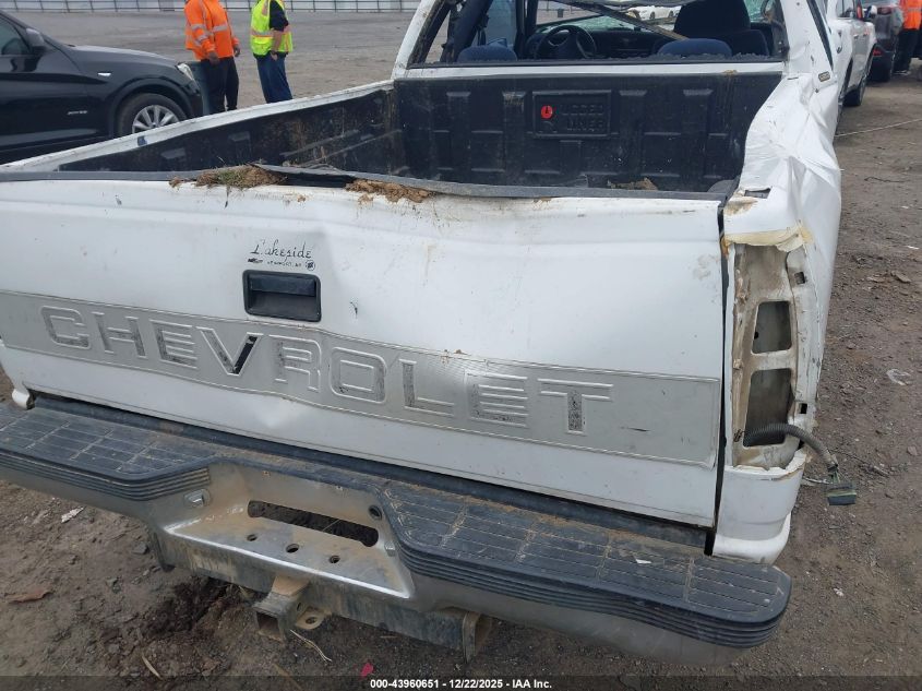 1997 Chevrolet C1500 Fleetside VIN: 1GCEC19R2VE239290 Lot: 43960651