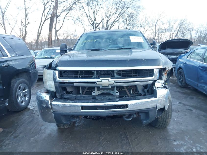 2009 Chevrolet Silverado 2500Hd Work Truck VIN: 1GCHK43K59F135762 Lot: 43960654