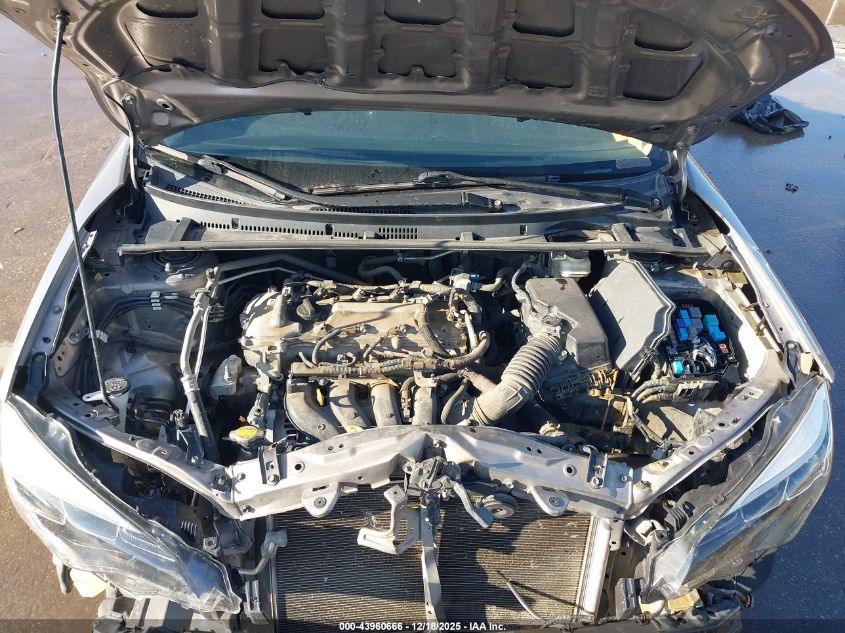 2015 Toyota Corolla Le VIN: 5YFBURHEXFP278842 Lot: 43960666