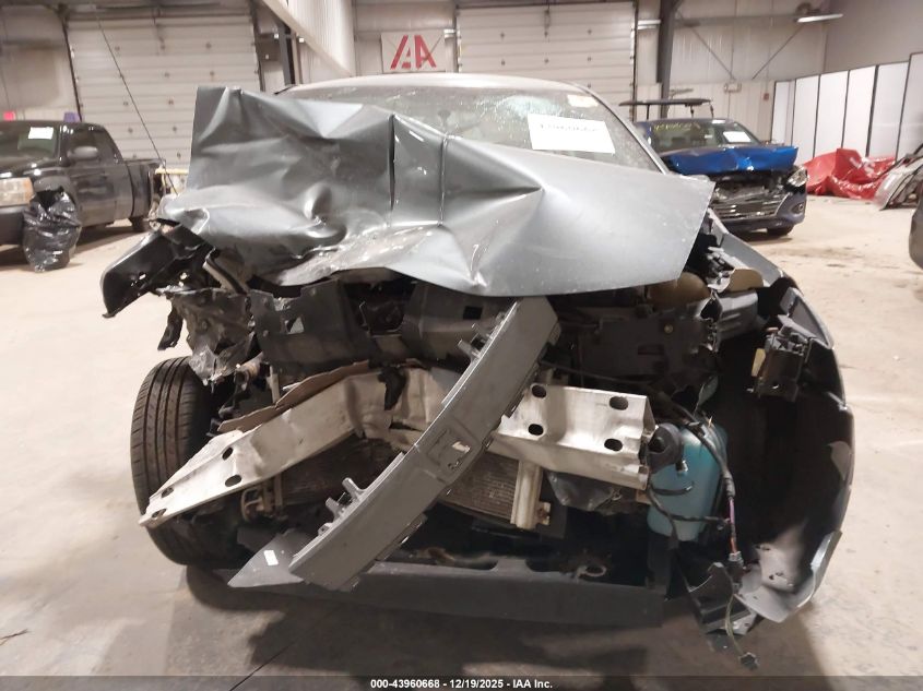 2004 Saturn Ion 2 VIN: 1G8AJ52F54Z172780 Lot: 43960668