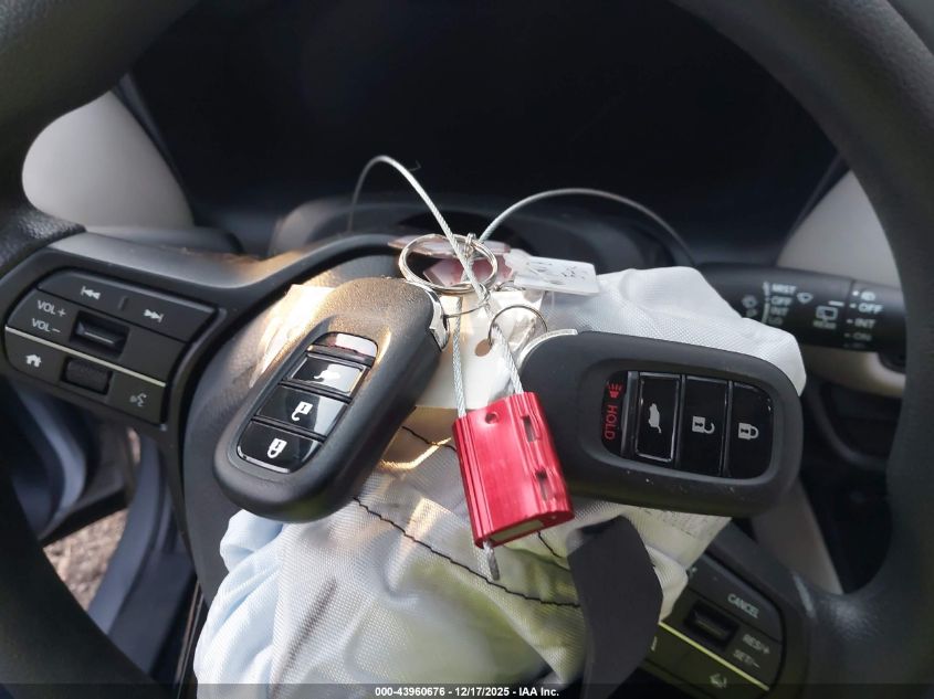 2026 Honda Hr-V Awd Lx VIN: 3CZRZ2H3XTM715404 Lot: 43960676