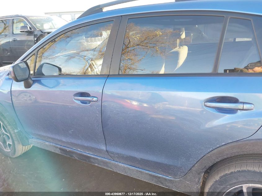 2014 Subaru Xv Crosstrek 2.0I Premium VIN: JF2GPACC2E8262098 Lot: 43960677