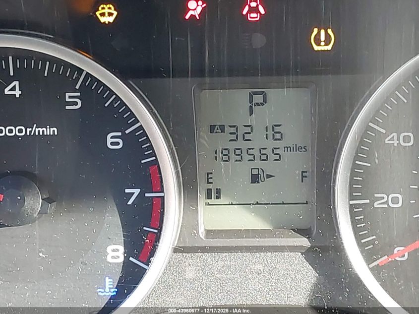 2014 Subaru Xv Crosstrek 2.0I Premium VIN: JF2GPACC2E8262098 Lot: 43960677