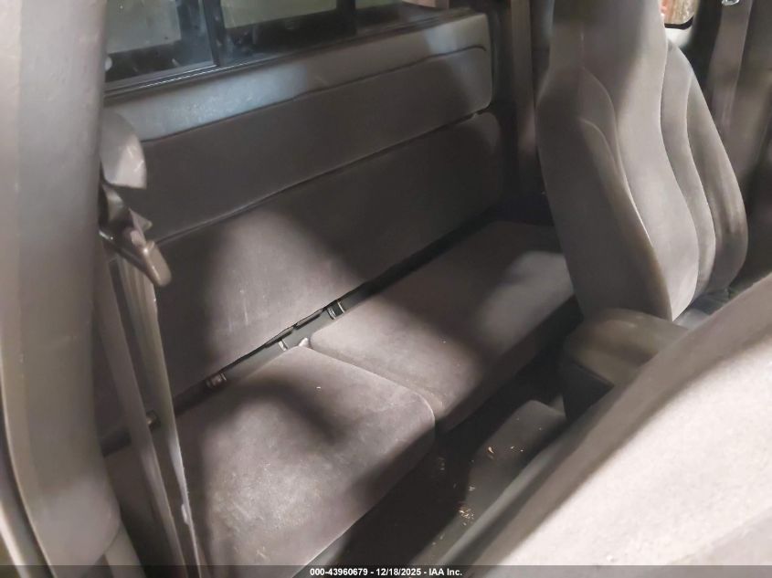 2000 Dodge Dakota Slt/Sport VIN: 1B7GG22N6YS703441 Lot: 43960679