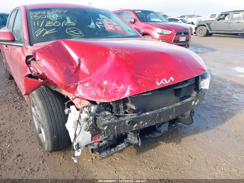 2025 Kia K4 Lxs VIN: 3KPFT4DE4SE130145 Lot: 43960691