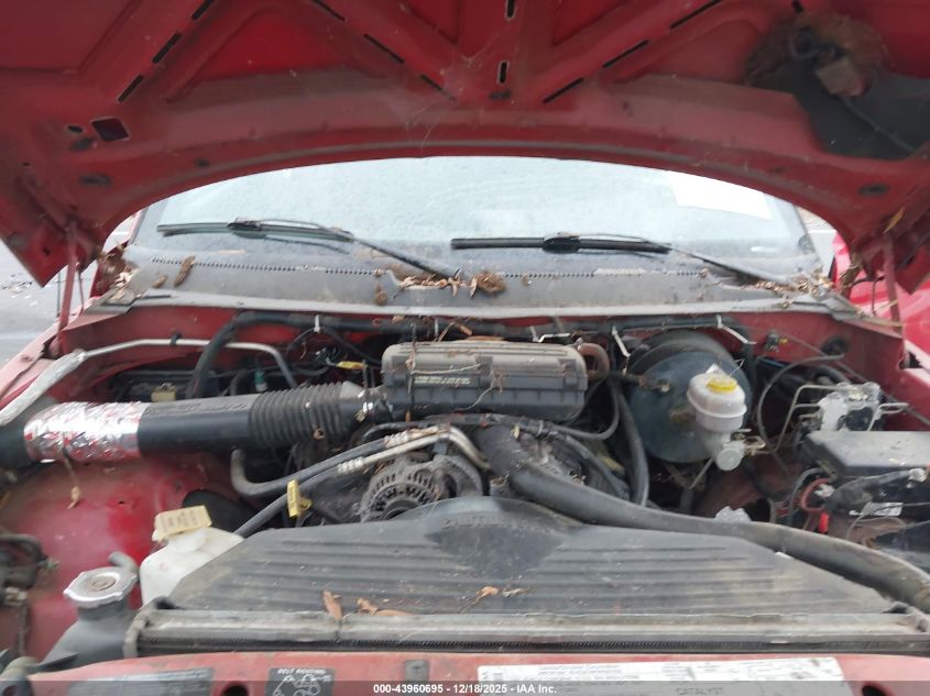 2000 Dodge Ram 1500 St VIN: 1B7HC13Z8YJ153936 Lot: 43960695