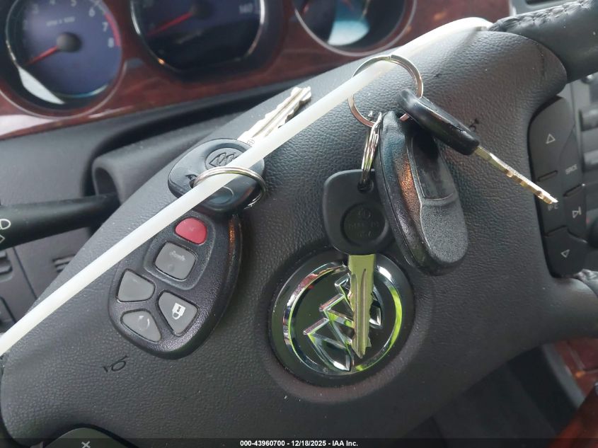 2008 Buick Lucerne Cxs VIN: 1G4HE57Y68U136338 Lot: 43960700