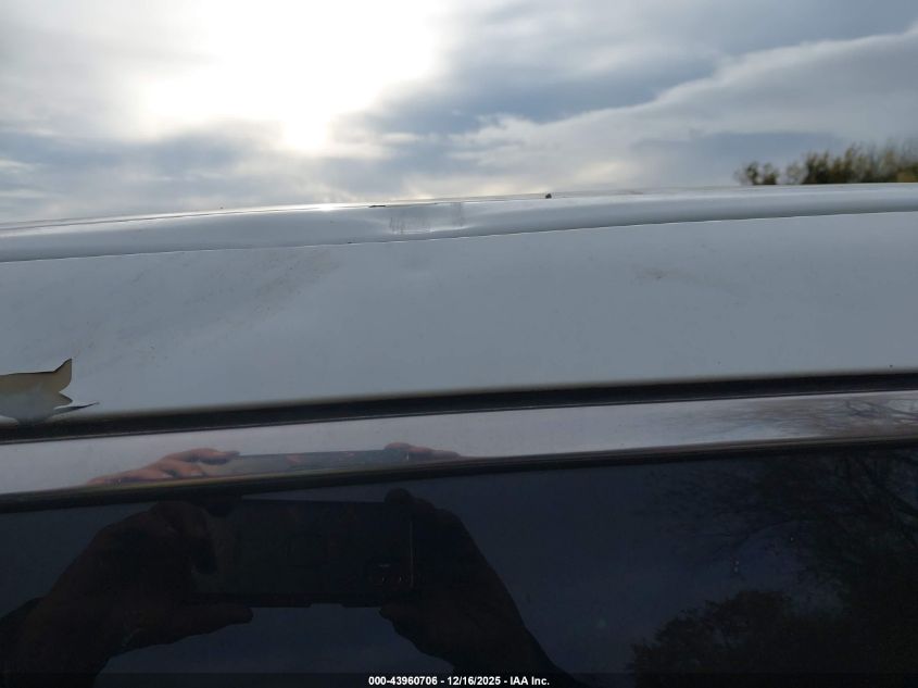 2014 Honda Odyssey Touring/Touring Elite VIN: 5FNRL5H96EB121753 Lot: 43960706