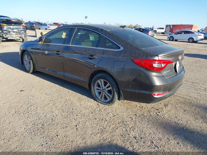 5NPE24AF1FH218311 2015 HYUNDAI SONATA photo no. 3