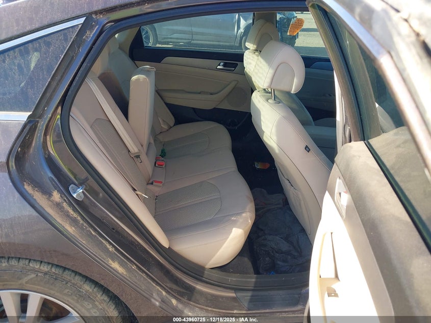 5NPE24AF1FH218311 2015 HYUNDAI SONATA photo no. 8