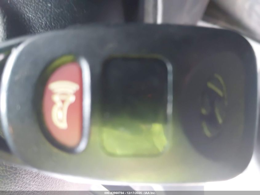 2018 Hyundai Elantra Se VIN: KMHD74LF8JU451977 Lot: 43960784