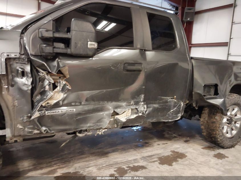 2017 Ford F-250 Xl VIN: 1FT7X2BT7HEF09742 Lot: 43960802