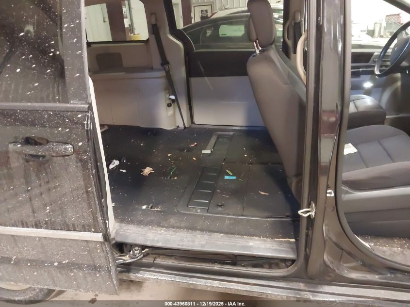 2010 Dodge Grand Caravan Sxt VIN: 2D4RN5D11AR355486 Lot: 43960811