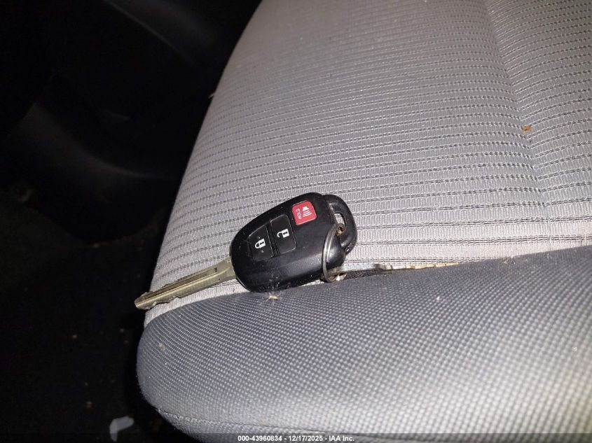 2013 Toyota Rav4 Le VIN: 2T3BFREVXDW087763 Lot: 43960834