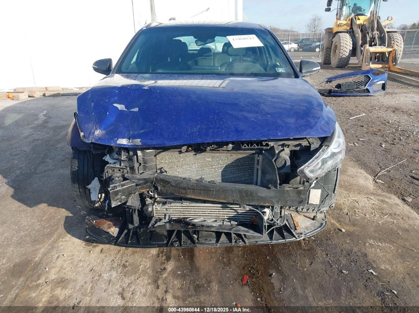 2019 Hyundai Elantra Gt N Line VIN: KMHH55LC4KU105851 Lot: 43960844